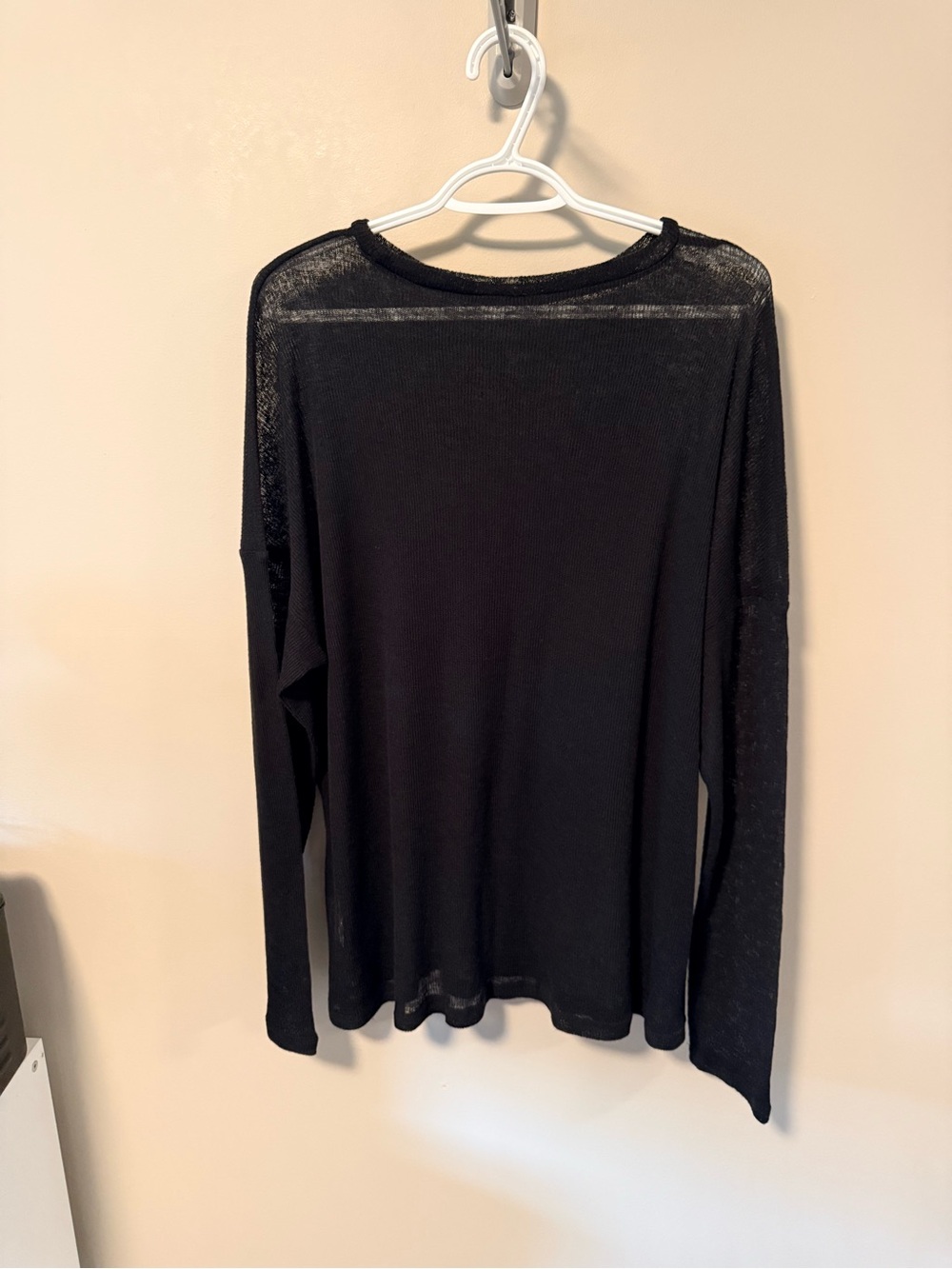 Commense Black Crewneck Lightweight Sweater